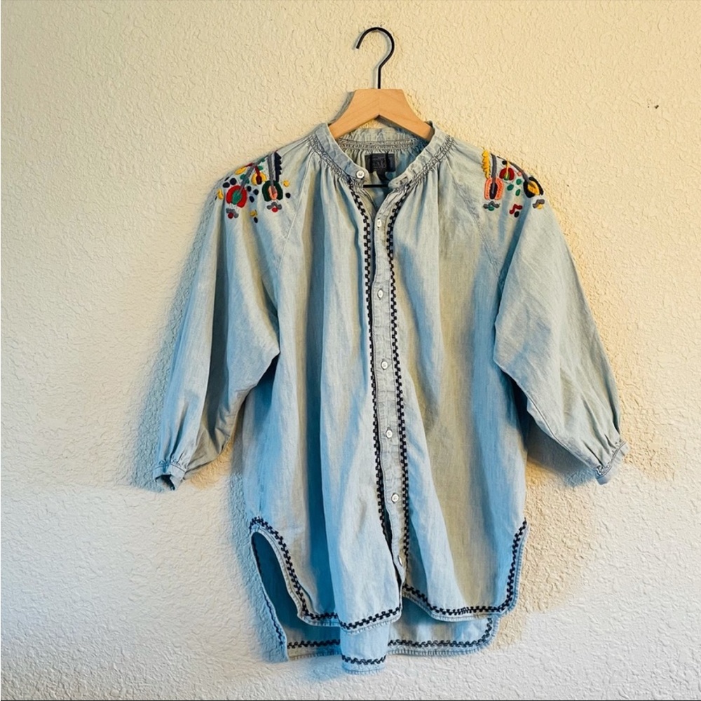 Lucky Brand Denim Button Up Floral
Embroidered Top